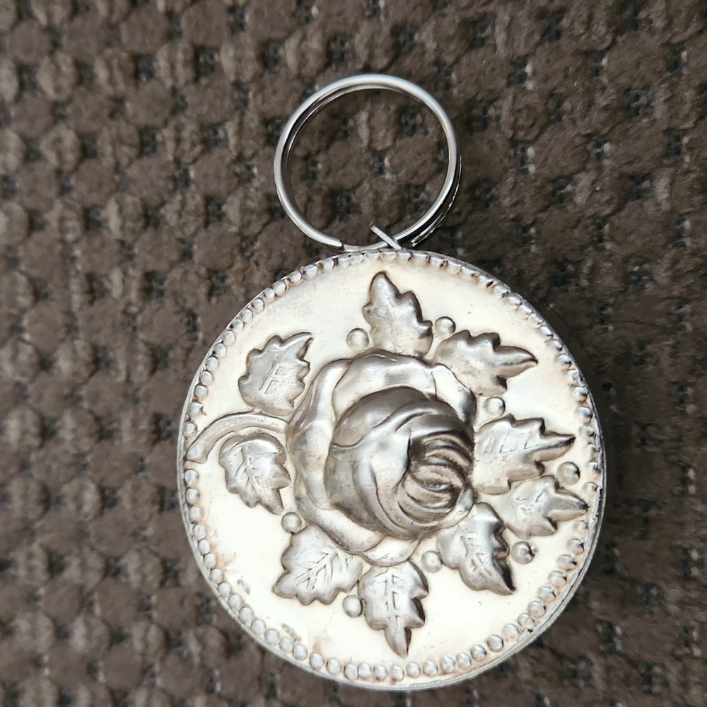 Women's Victorian Roses Measuring Tape